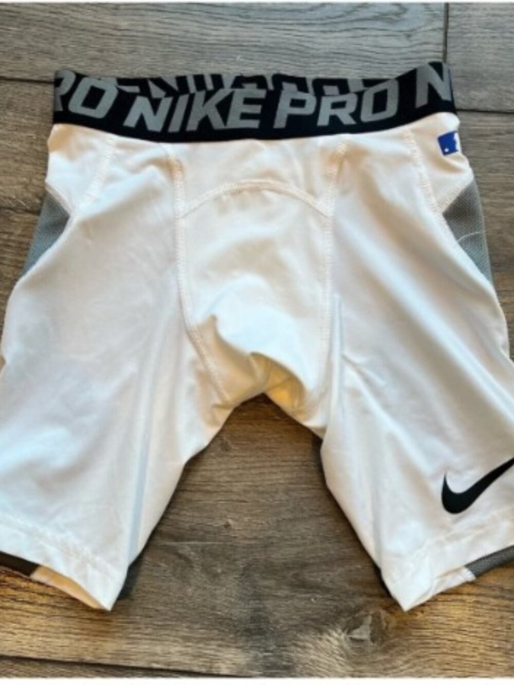 Nike Pro Hyperstrong Boy's Youth White Compression Baseball MLB Shorts Size M